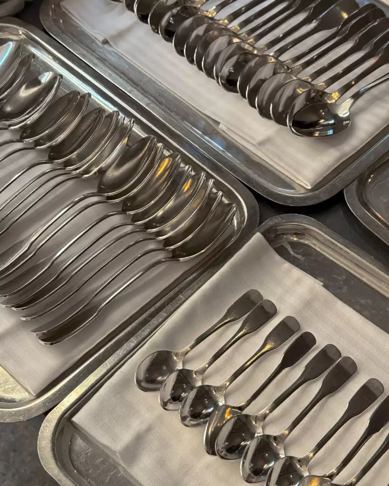 TAKE AWAY Zimmermann