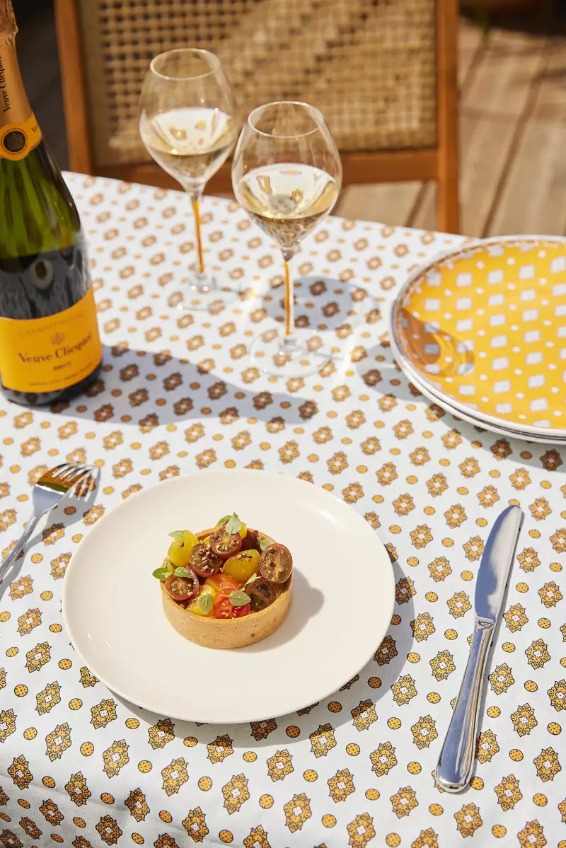 TAKE AWAY Zimmermann