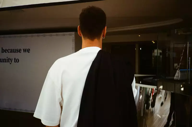 TAKE AWAY Zimmermann