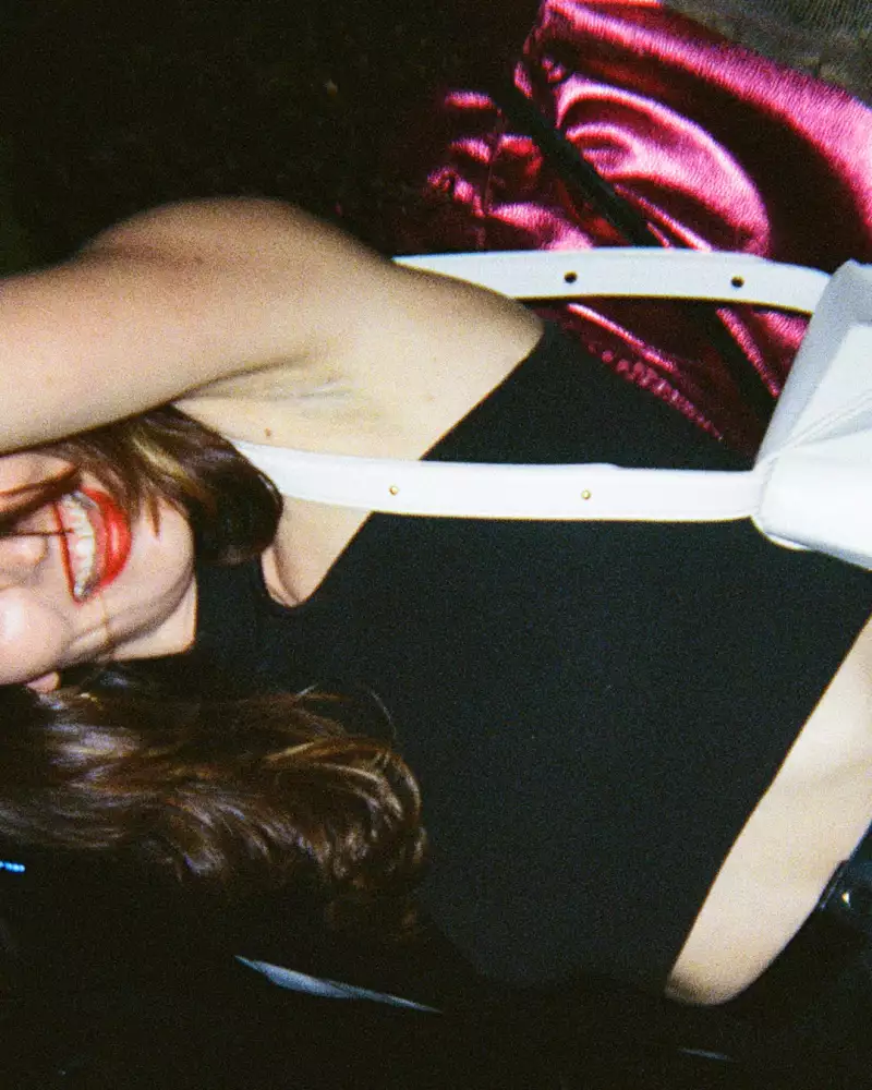 TAKE AWAY Zimmermann